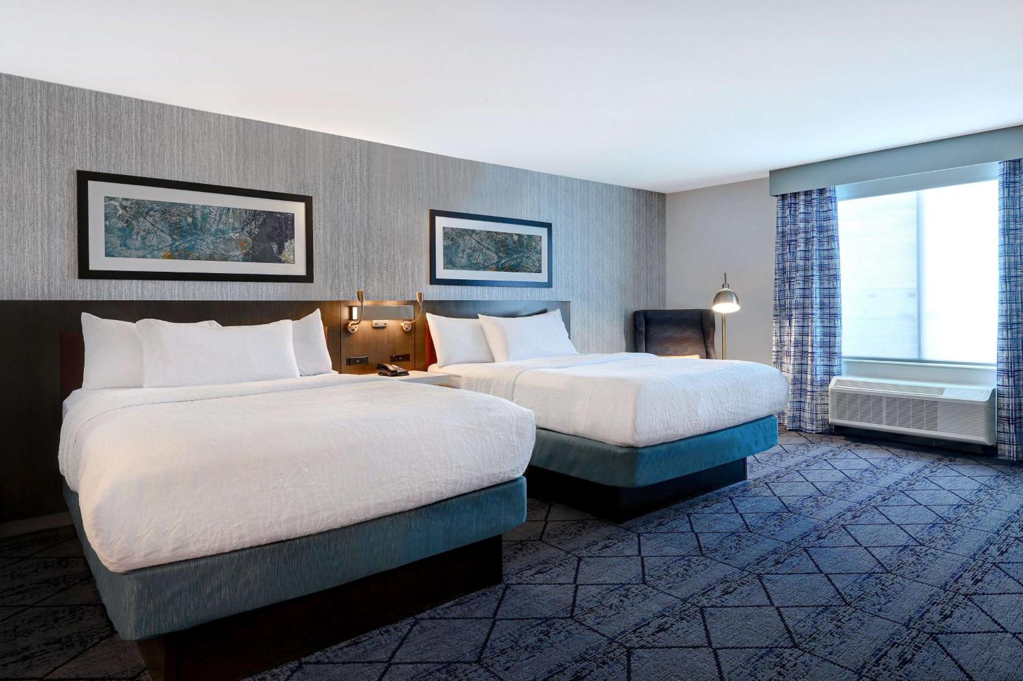 Hilton Garden Inn Cedar Rapids Ngoại thất bức ảnh